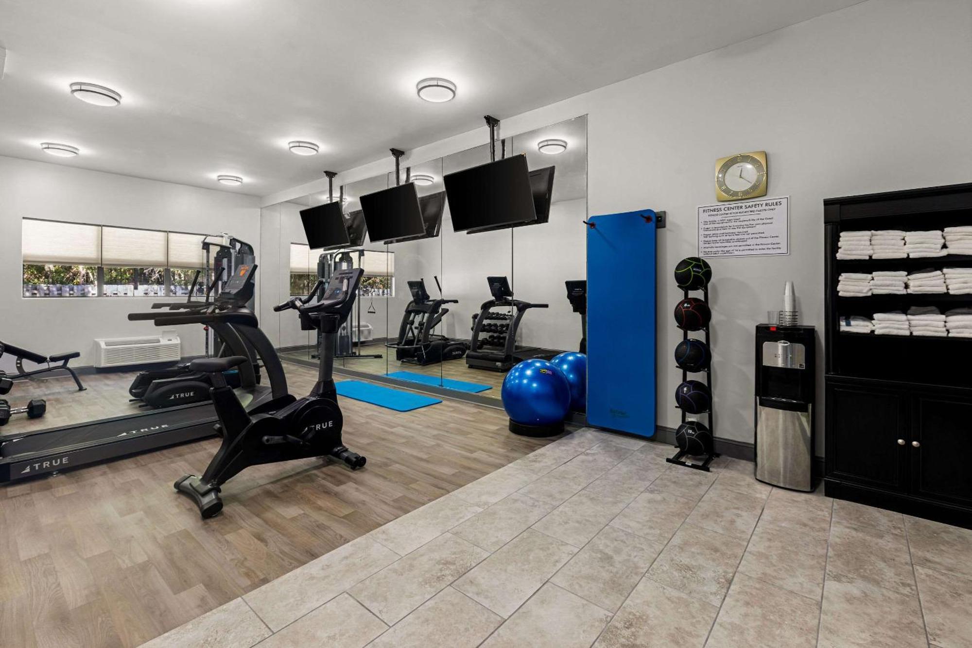 Clarion Pointe Hinesville Near Fort Stewart ภายนอก รูปภาพ